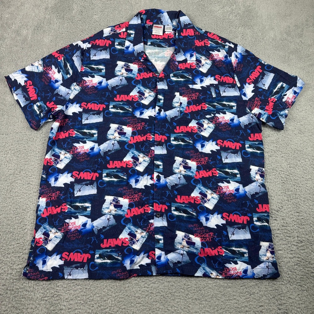 Jaws Movie All Over Shirt Mens XXL Blue Rayon Short Sleeve Bigger Boat Botton Up